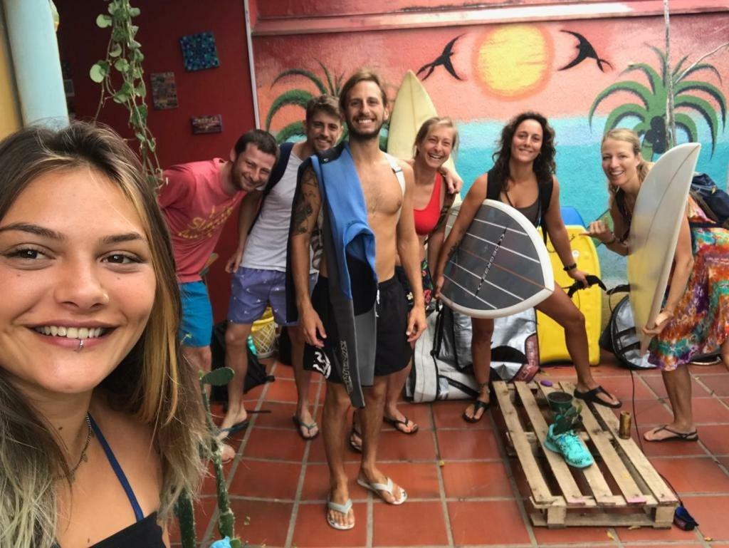 Hostel Tropico De Capricornio - Itagua أوباتوبا المظهر الخارجي الصورة